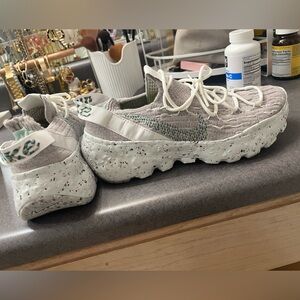 Nike gender neutral space hippies(rare)